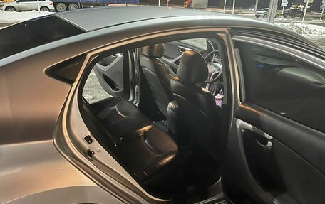 Hyundai Avante, 2012 год, 1 000 000 рублей, 12 фотография