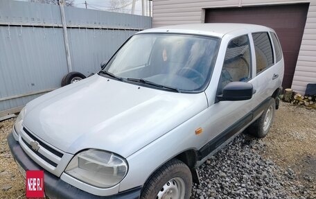 Chevrolet Niva I рестайлинг, 2004 год, 360 000 рублей, 5 фотография