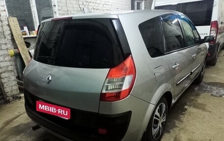 Renault Scenic III, 2005 год, 560 000 рублей, 9 фотография