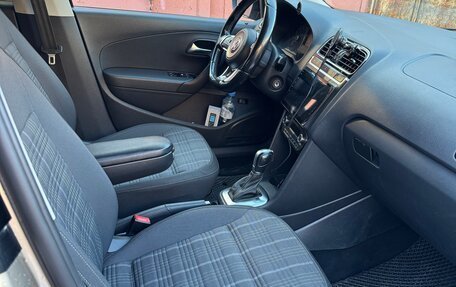 Volkswagen Polo VI (EU Market), 2017 год, 1 220 000 рублей, 5 фотография