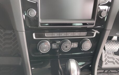 Volkswagen Golf VII, 2015 год, 1 700 000 рублей, 6 фотография