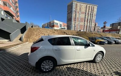 Opel Astra J, 2013 год, 785 000 рублей, 1 фотография