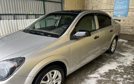Opel Astra H, 2008 год, 650 000 рублей, 2 фотография