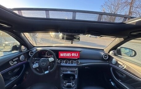Mercedes-Benz E-Класс AMG, 2018 год, 7 950 000 рублей, 11 фотография