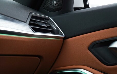 BMW 3 серия, 2023 год, 8 403 000 рублей, 15 фотография
