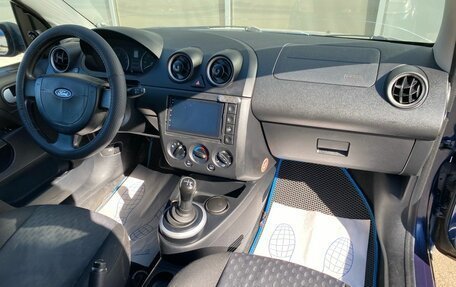 Ford Fiesta, 2004 год, 399 000 рублей, 8 фотография