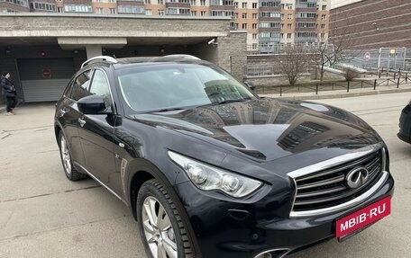 Infiniti QX70, 2014 год, 2 350 000 рублей, 1 фотография