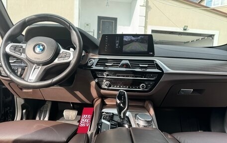 BMW 5 серия, 2018 год, 4 950 000 рублей, 21 фотография