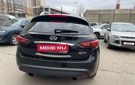Infiniti QX70, 2014 год, 2 350 000 рублей, 6 фотография