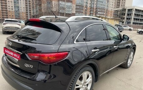Infiniti QX70, 2014 год, 2 350 000 рублей, 7 фотография
