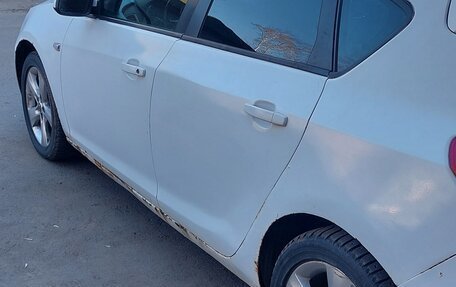 Opel Astra J, 2012 год, 550 000 рублей, 2 фотография
