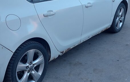 Opel Astra J, 2012 год, 550 000 рублей, 3 фотография