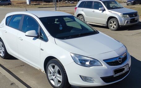 Opel Astra J, 2012 год, 750 000 рублей, 5 фотография