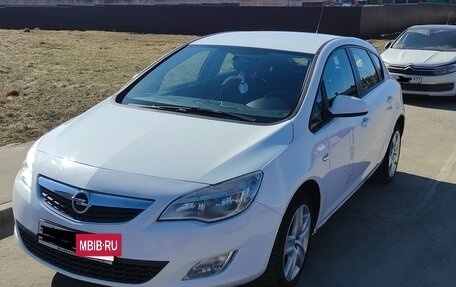 Opel Astra J, 2012 год, 750 000 рублей, 9 фотография