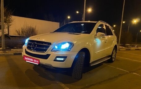 Mercedes-Benz M-Класс, 2011 год, 2 180 000 рублей, 2 фотография