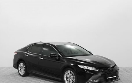 Toyota Camry, 2018 год, 2 658 000 рублей, 3 фотография