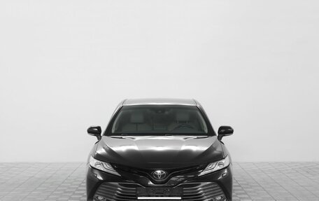 Toyota Camry, 2018 год, 2 658 000 рублей, 2 фотография