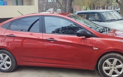 Hyundai Solaris II рестайлинг, 2014 год, 1 080 000 рублей, 1 фотография