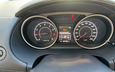 Mitsubishi Outlander III рестайлинг 3, 2012 год, 1 500 000 рублей, 15 фотография