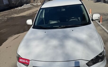 Mitsubishi Outlander III рестайлинг 3, 2012 год, 1 500 000 рублей, 6 фотография