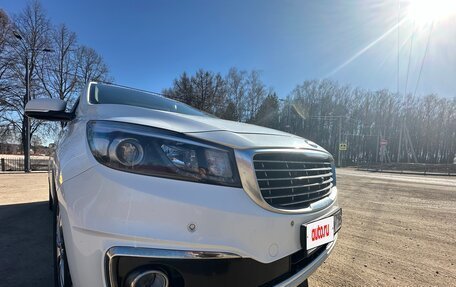 KIA Carnival III, 2017 год, 3 000 000 рублей, 7 фотография