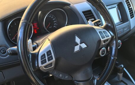 Mitsubishi Outlander III рестайлинг 3, 2008 год, 1 200 000 рублей, 9 фотография