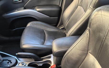 Mitsubishi Outlander III рестайлинг 3, 2008 год, 1 200 000 рублей, 11 фотография