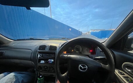 Mazda Familia, 2001 год, 180 000 рублей, 1 фотография