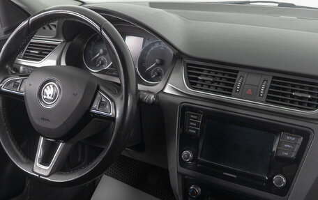 Skoda Rapid I, 2018 год, 1 199 000 рублей, 8 фотография