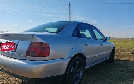 Audi A4, 1995 год, 215 000 рублей, 13 фотография