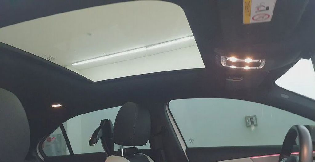 Mercedes-Benz A-Класс, 2021 год, 3 038 100 рублей, 16 фотография