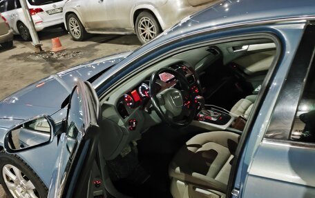 Audi A4, 2010 год, 990 000 рублей, 4 фотография