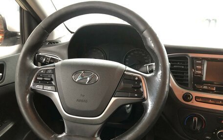 Hyundai Solaris II рестайлинг, 2017 год, 949 000 рублей, 13 фотография