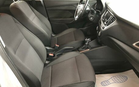 Hyundai Solaris II рестайлинг, 2017 год, 949 000 рублей, 12 фотография