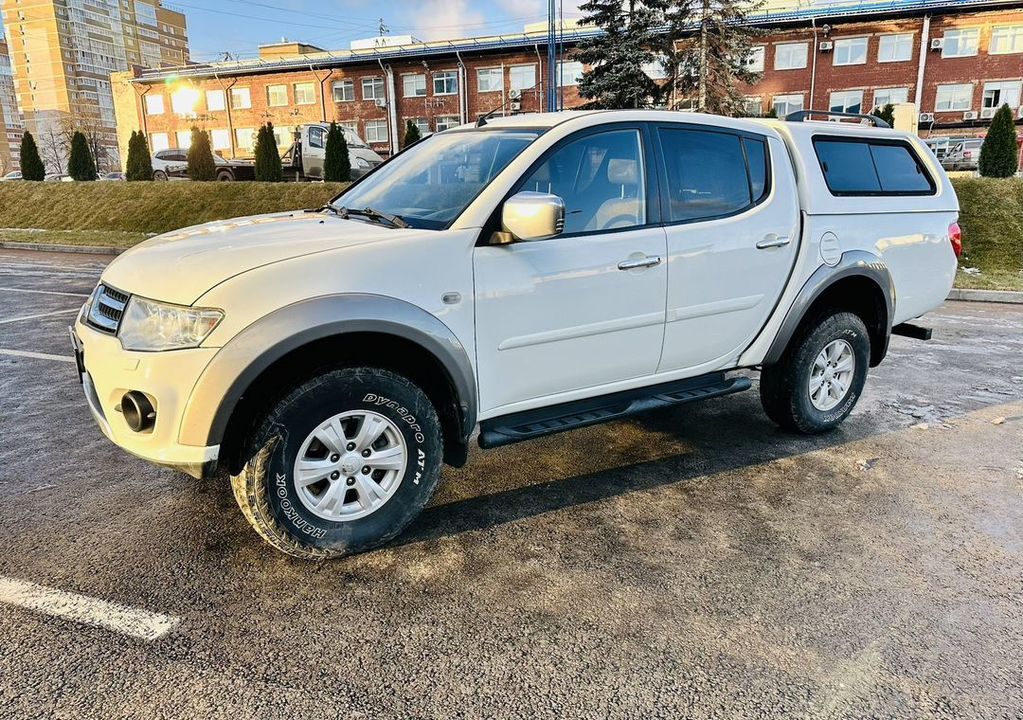 Mitsubishi L200 IV рестайлинг, 2014 год, 1 450 000 рублей, 11 фотография