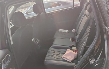 Volkswagen Tiguan II, 2024 год, 2 910 000 рублей, 9 фотография