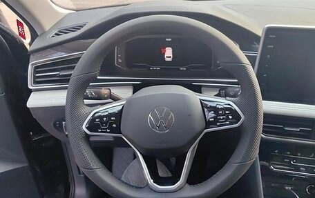 Volkswagen Tiguan II, 2024 год, 2 910 000 рублей, 6 фотография