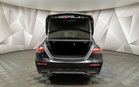 Mercedes-Benz E-Класс, 2021 год, 3 325 000 рублей, 17 фотография