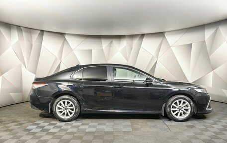 Toyota Camry, 2021 год, 2 798 000 рублей, 5 фотография