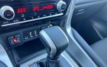 Mitsubishi Pajero Sport III рестайлинг, 2021 год, 4 290 000 рублей, 14 фотография