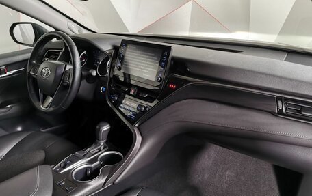 Toyota Camry, 2021 год, 2 659 000 рублей, 9 фотография