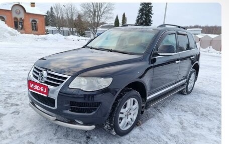 Volkswagen Touareg III, 2008 год, 850 000 рублей, 1 фотография