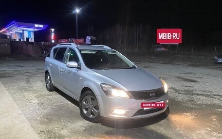 KIA cee'd I рестайлинг, 2011 год, 900 000 рублей, 3 фотография