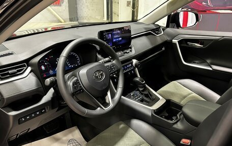 Toyota RAV4, 2024 год, 3 867 000 рублей, 11 фотография