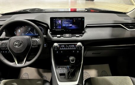 Toyota RAV4, 2024 год, 3 867 000 рублей, 32 фотография