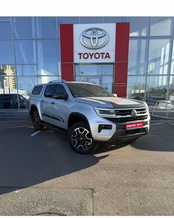 Volkswagen Amarok, 2023 год, 8 850 000 рублей, 2 фотография
