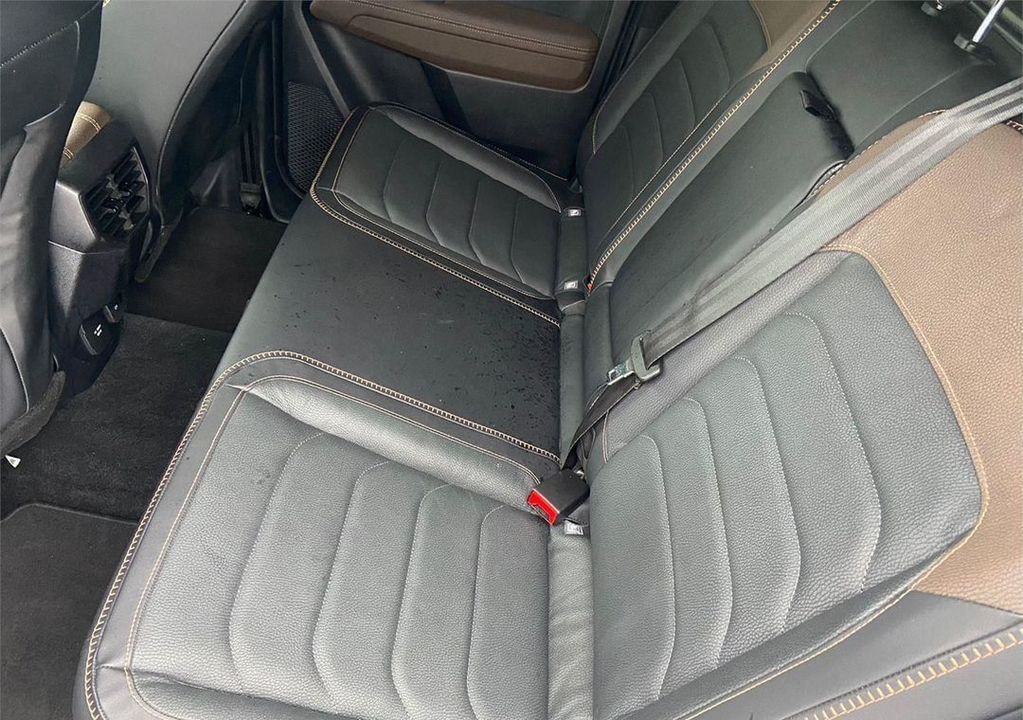 Volkswagen Amarok, 2023 год, 8 850 000 рублей, 16 фотография