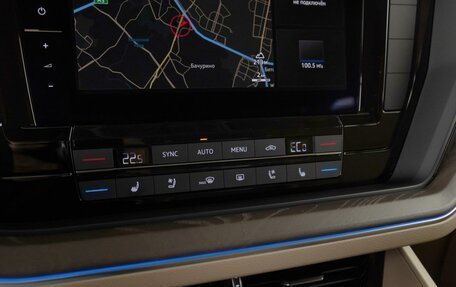 Volkswagen Touareg III, 2022 год, 10 250 000 рублей, 13 фотография