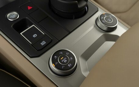 Volkswagen Touareg III, 2022 год, 10 250 000 рублей, 18 фотография