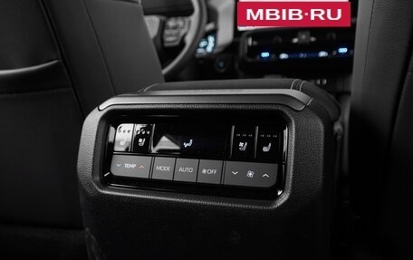 Toyota Land Cruiser Prado, 2024 год, 10 820 000 рублей, 28 фотография